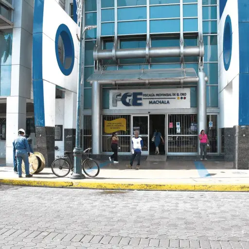 Cuatro fiscales trabajan bajo protección policial tras amenazas en El Oro