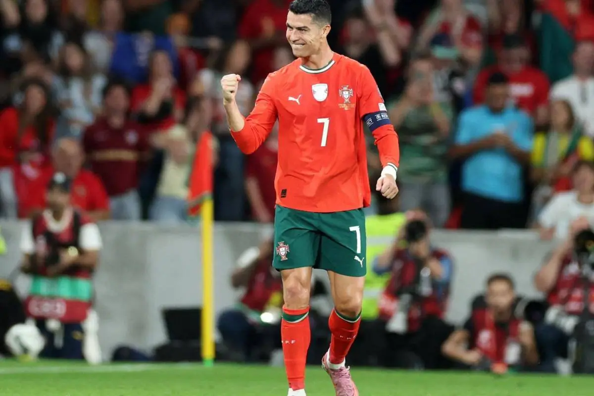 CRISTIANO RONALDO