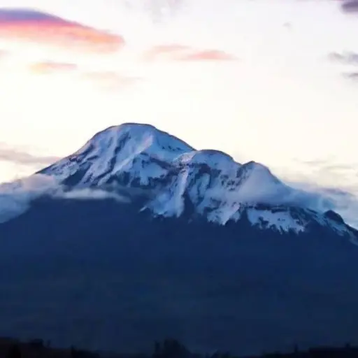 Cuatro excursionistas fueron rescatados tras extraviarse en el Chimborazo