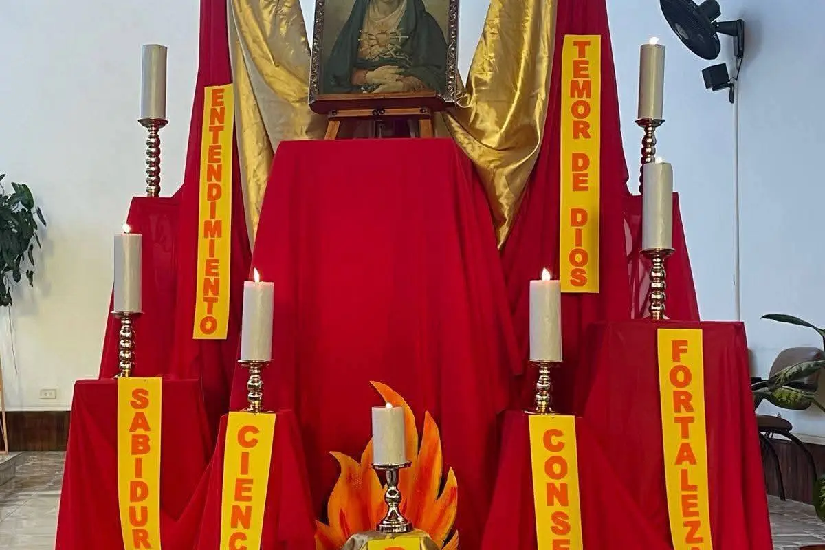 Parroquia La Dolorosa recibe imagen prodigiosa de la Virgen María Dolorosa., El Diario
