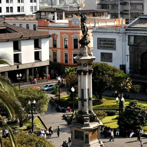 Concejo Metropolitano de Quito aprueba ordenanza que prohíbe la pirotecnia de alto impacto sonoro