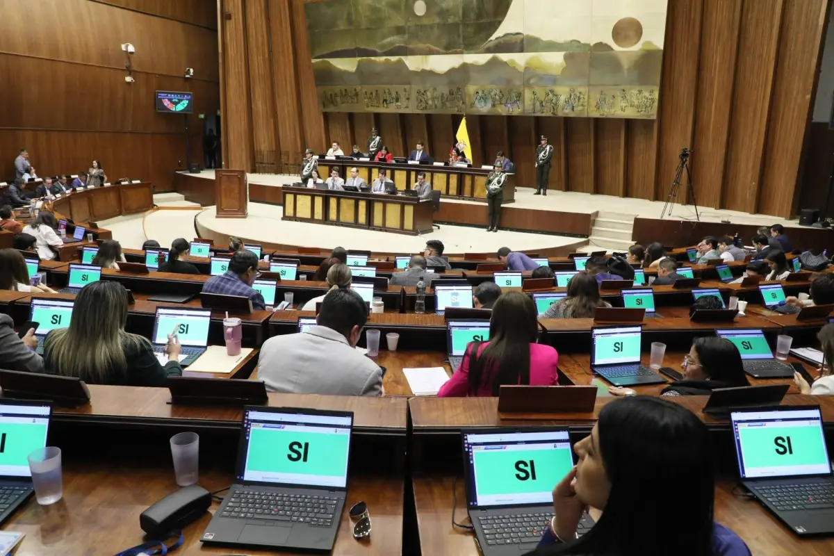 Asamblea Nacional continúa primer debate de reformas al Código Orgánico de la Función Judicial., X: @AsambleaEcuador. 