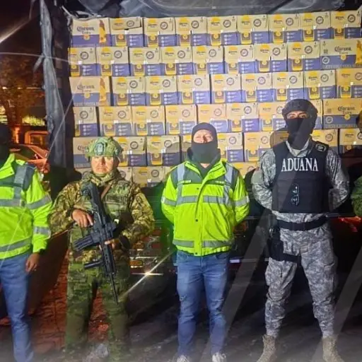 Autoridades incautan más de 17 mil cervezas de contrabando en el sector de Pifo