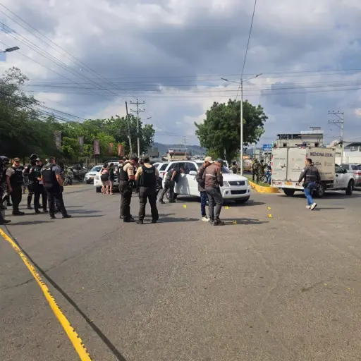 Policía analiza cámaras de seguridad para identificar a los responsables del asesinato de sargento en Portoviejo