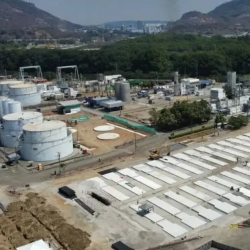 Progen compró generadores usados y los revendió a Ecuador con un incremento de hasta ocho veces su valor