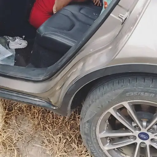 Sicariato en Paján: Encuentran una mujer muerta dentro de un carro baleado junto a una niña a quien le perdonaron la vida