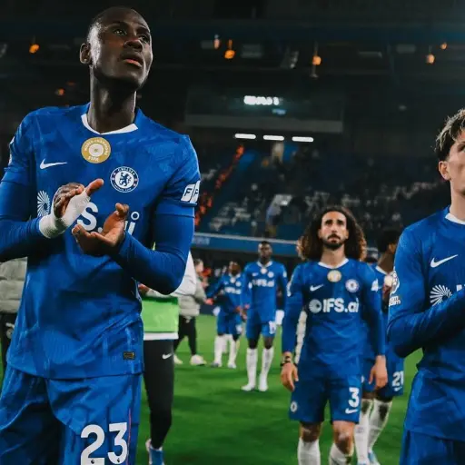 Chelsea de Moisés Caicedo quedó fuera de las competiciones europeas tras caer 2-1 ante Sunderland