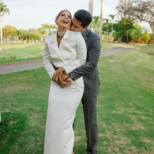 La periodista deportiva Gisella Buendía contrajo matrimonio en ceremonia civil este fin de semana