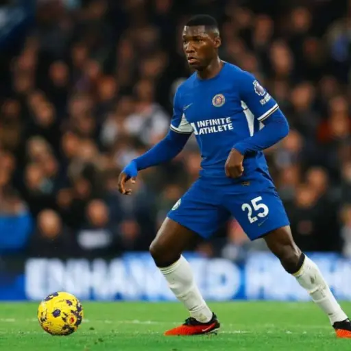 Moisés Caicedo: del barrio humilde de Santo Domingo a la élite mundial
