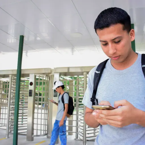 Estudiantes cuestionan calidad del internet pese a altas inversiones en universidades