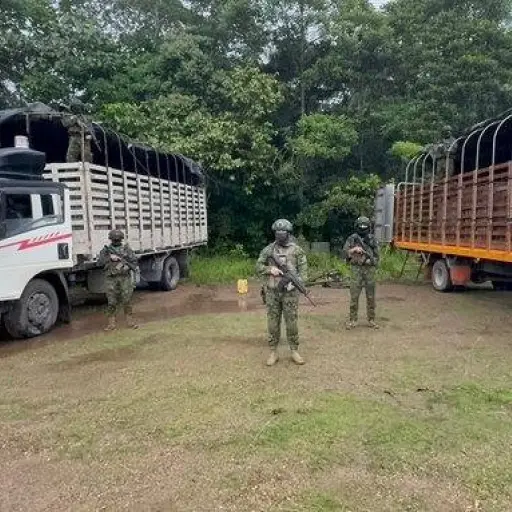 Decomisan combustible y precursores químicos de procedencia ilegal en Sucumbíos