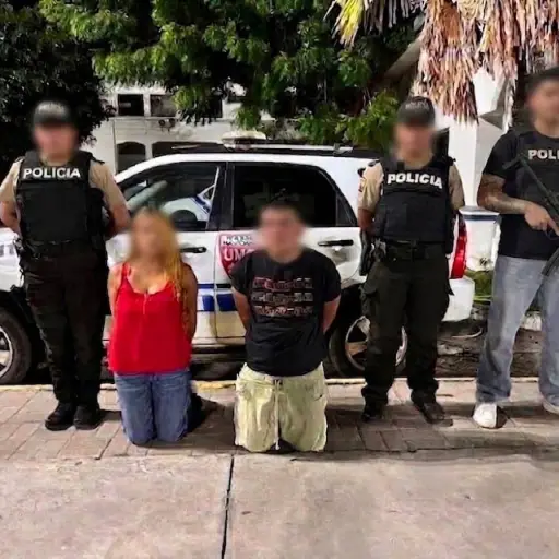 Policía acusa a pareja detenida en Manta de pertenecer a una banda transnacional
