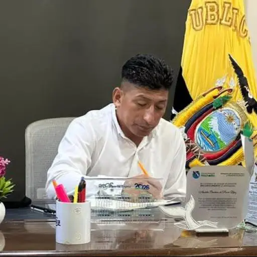 ¿Quién asume la alcaldía de Puerto López tras fallecimiento de Verónica Lucas?