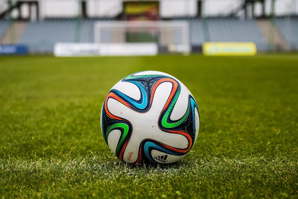 Aproximadamente 3.5 mil millones de aficionados siguen el fútbol mundial