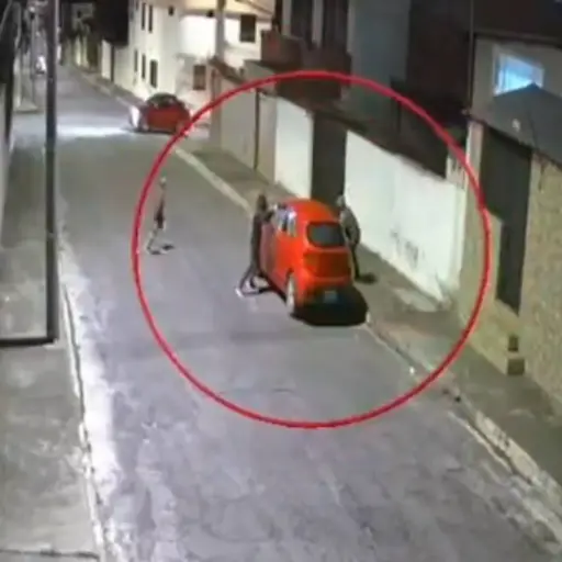 Agente de Policía abatió a delincuente durante frustrado asalto en el norte de Quito