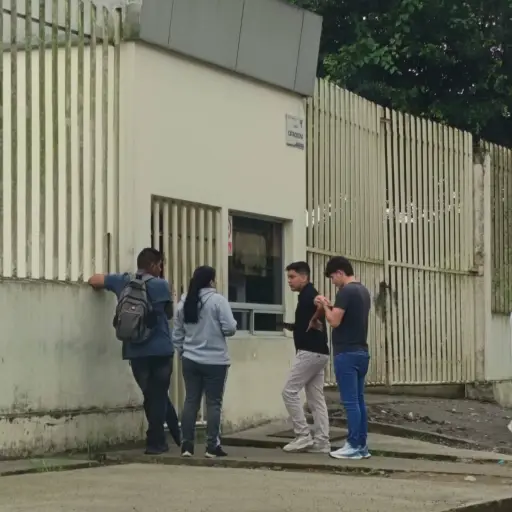 Dos escenas distintas y una misma preocupación: los suicidios que conmocionan a Santo Domingo