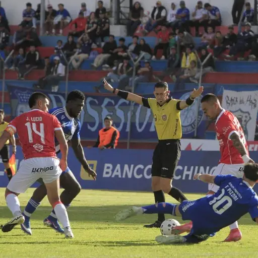 Daquilema eliminó a Emelec en penales y avanzó a octavos de la Copa Ecuador