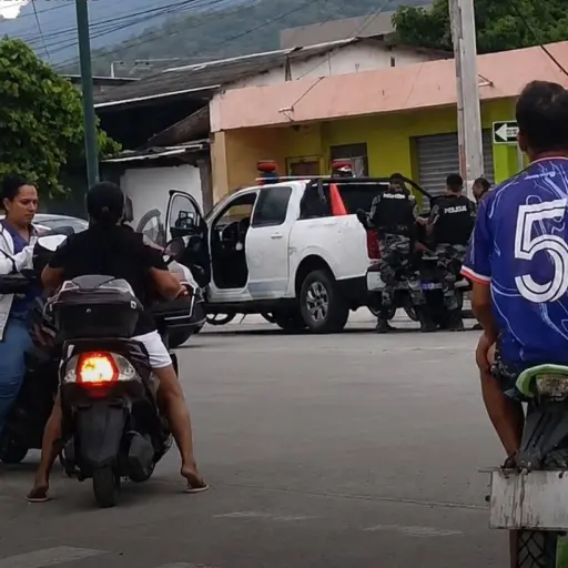 Ofrecen recompensa por información sobre ataque armado contra policías en Bahía de Caráquez