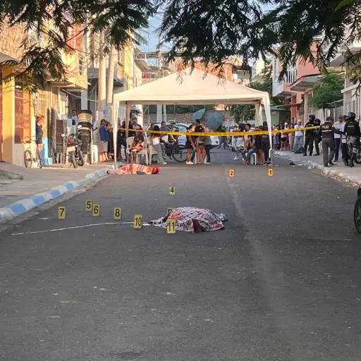 Tres fallecidos dejan ataques armados simultáneos en Manta y Montecristi