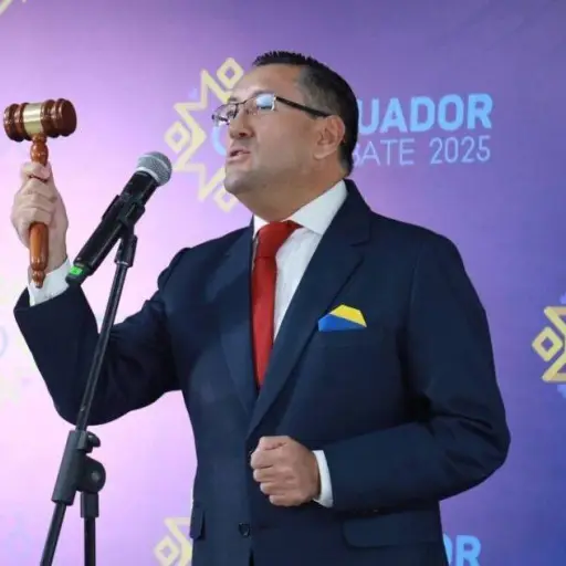 Consejo de la Judicatura abre sumario disciplinario contra Iván Saquicela por presunta participación política