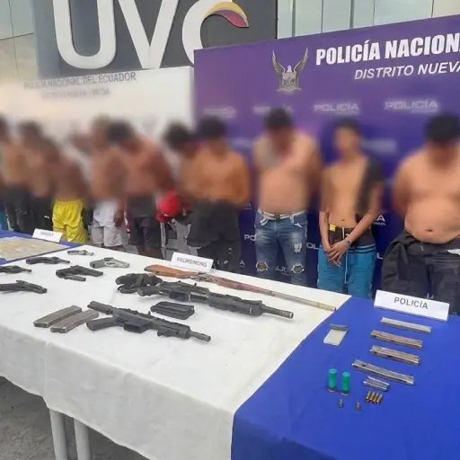 Operativo policial en cinco distritos de Guayaquil deja 15 aprehendidos y múltiples evidencias incautadas