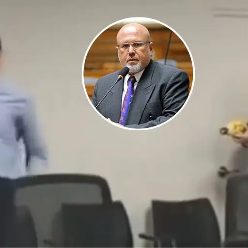 Perú: video muestra a alcalde Carlos Bruce usando pistola eléctrica contra asesor