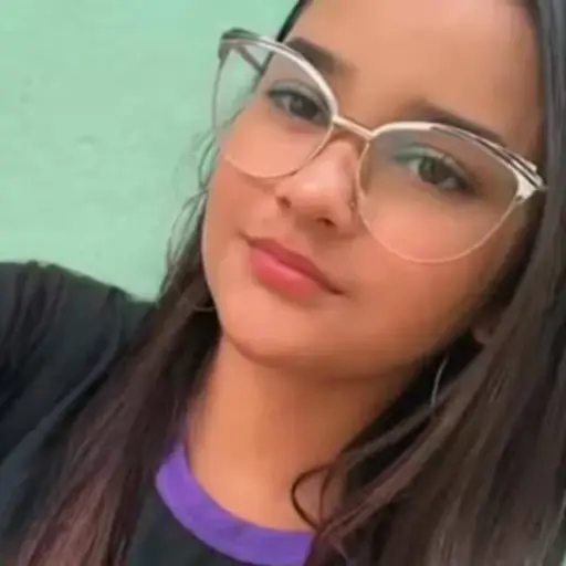 Conmoción en Brasil por la muerte de una adolescente de 16 años mientras se planchaba el cabello