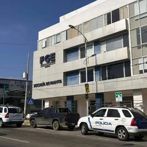 Se llevaron CPU y documentos de oficina de funcionarios asesinados en Manta