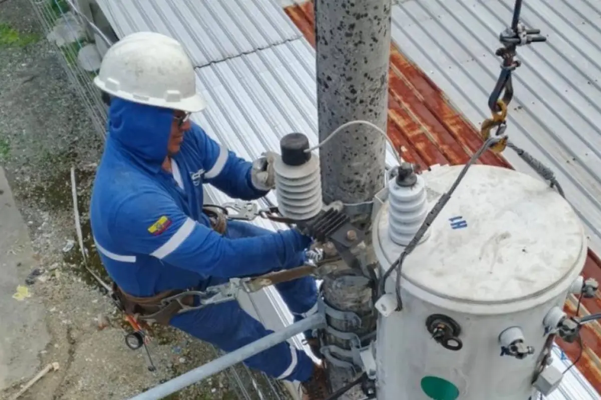 Habrá cortes de luz de hasta 4 horas en Ecuador: Conoce los horarios y sectores.