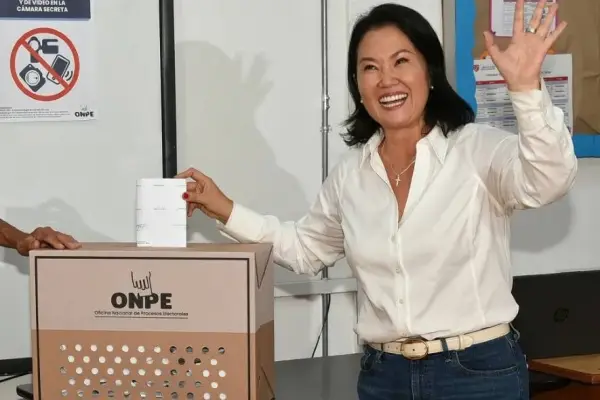 Con el 98,94% de actas procesadas, Keiko Fujimori lidera la elección presidencial de Perú con más de 28 mil votos