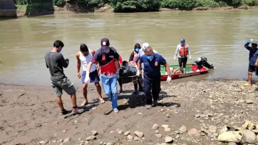 Bomberos localizan cuerpo de joven desaparecido en el río Daule-Peripa, en Manabí