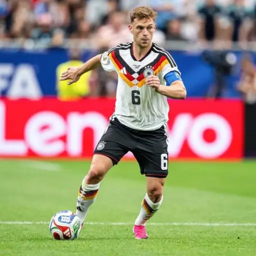 Joshua Kimmich detalla el hallazgo de una serpiente en el campamento base de la selección alemana