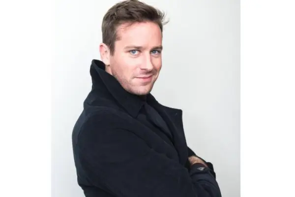Armie Hammer había protagonizado importantes filmes antes de ser acusado de abuso sexual. 