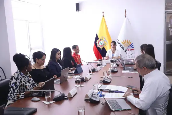 Comisión legislativa exige información al Gobierno por crisis en Wampuik y Taisha. ,X: @AsambleaEcuador. 