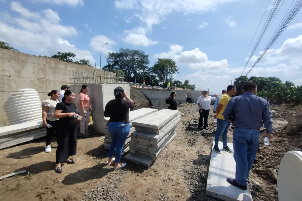 La construcción del puente se adjudicó en enero de 2025 y los dueños de terrenos expropiados no han recibido compensación, El Diario