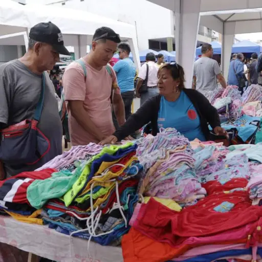 Nueva organización en Ecuador impulsa regulación para trabajadores independientes y jubilados