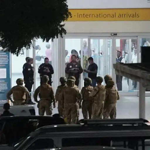 Dos menores de edad son aislados tras ataque en aeropuerto de Guayaquil