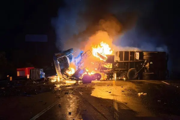 El accidente fue registrado cerca de Zapotal, la madrugada del 14 de junio.  ,Cortesía CTE