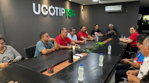 Transportistas de Santo Domingo advierten que hasta 500 buses podrían dejar de circular