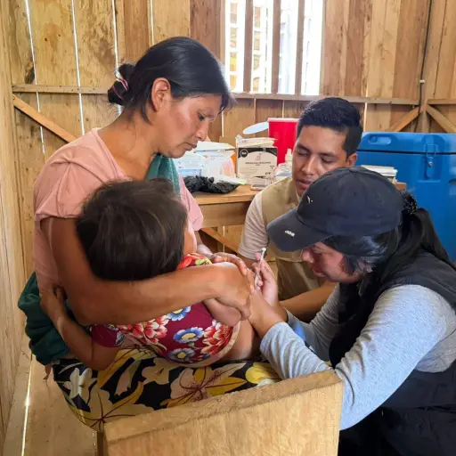 Manabí activa vigilancia ante alerta por sarampión y refuerza vacunación en la población
