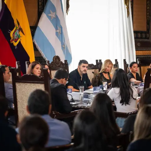 Defensa de Aquiles Alvarez prepara argumentos para enfrentar proceso de remoción en Guayaquil
