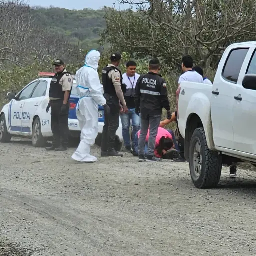 Descubren cadáver en vía que conduce a las canteras de Picoazá