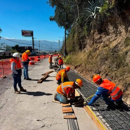 Quito inicia obras en la Panamericana Norte y aplicará contraflujo durante 30 días