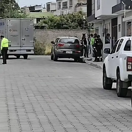 Asesinan a una guía penitenciaria tras ser interceptada en Riobamba al salir de su trabajo