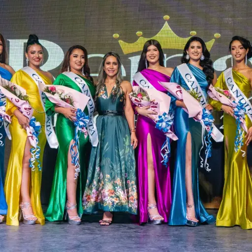 El Carmen presenta candidatas a reina y activa agenda por sus 59 años de cantonización