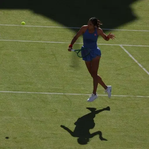Raducanu alcanza en Queen’s su primera final en el circuito desde el US Open 2021