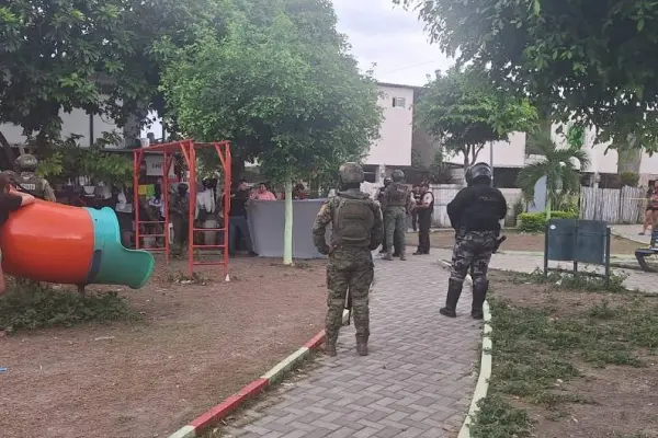 El crimen del adolescente de 16 años se registró al interior de un parque en la parroquia Picoazá. ,Foto: El Diario