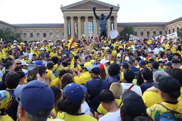 Miles de ecuatorianos se congregaron en Filadelfia para mostrar su respaldo a la Tri, un día antes del debut mundialista.  ,Foto: Redes Sociales