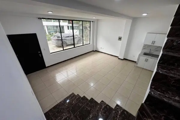 Alquilar una vivienda en Santo Domingo cuesta más que hace cinco años