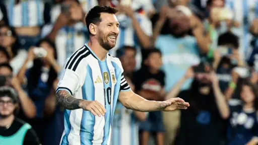Lionel Messi supera récord de Ángel Labruna y se convierte en el goleador más veterano de la Selección Argentina